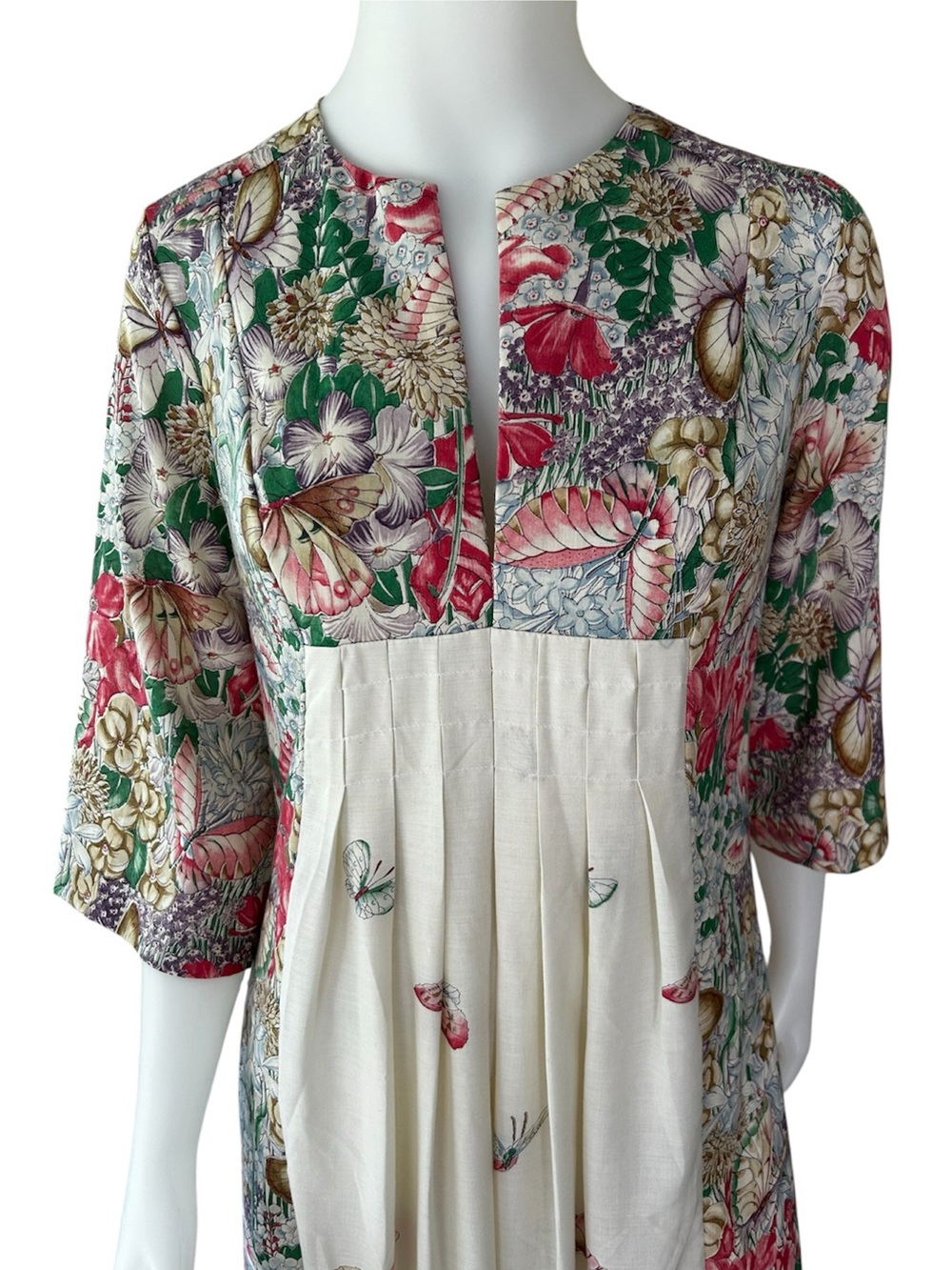Vintage Floral Maxi Dress 70s Butterflies Flowers Cottagecore Feminine